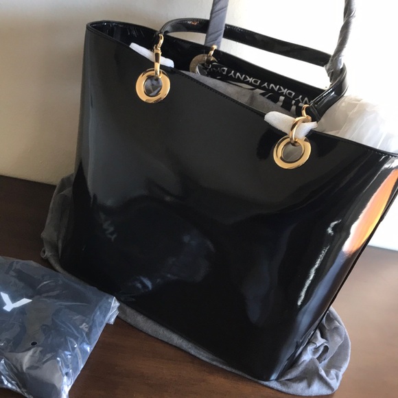 DKNY brand new hobo 💼 - Picture 6 of 8